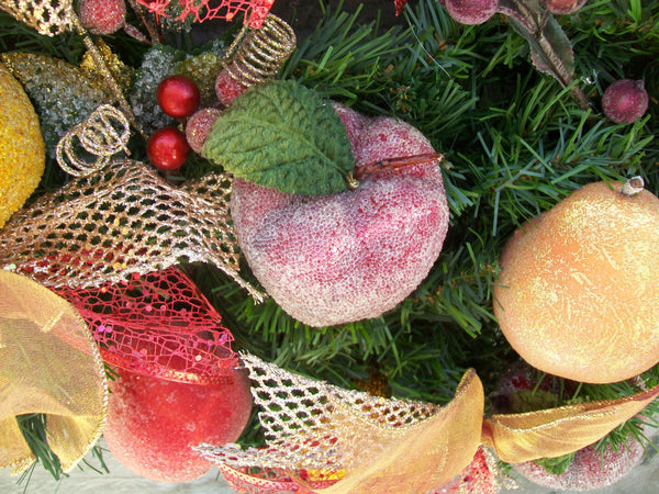 Extra Large 34-Inch Pine Frosted Fruit Decorated Christmas Wreath