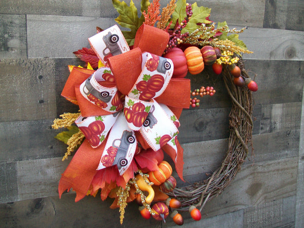 Fall Harvest Thanksgiving Natural Grapevine Classic Country Farmhouse Wreath