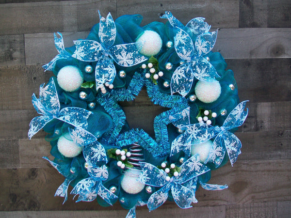 Turquoise Sparkling Christmas Star Deco Mesh Wreath
